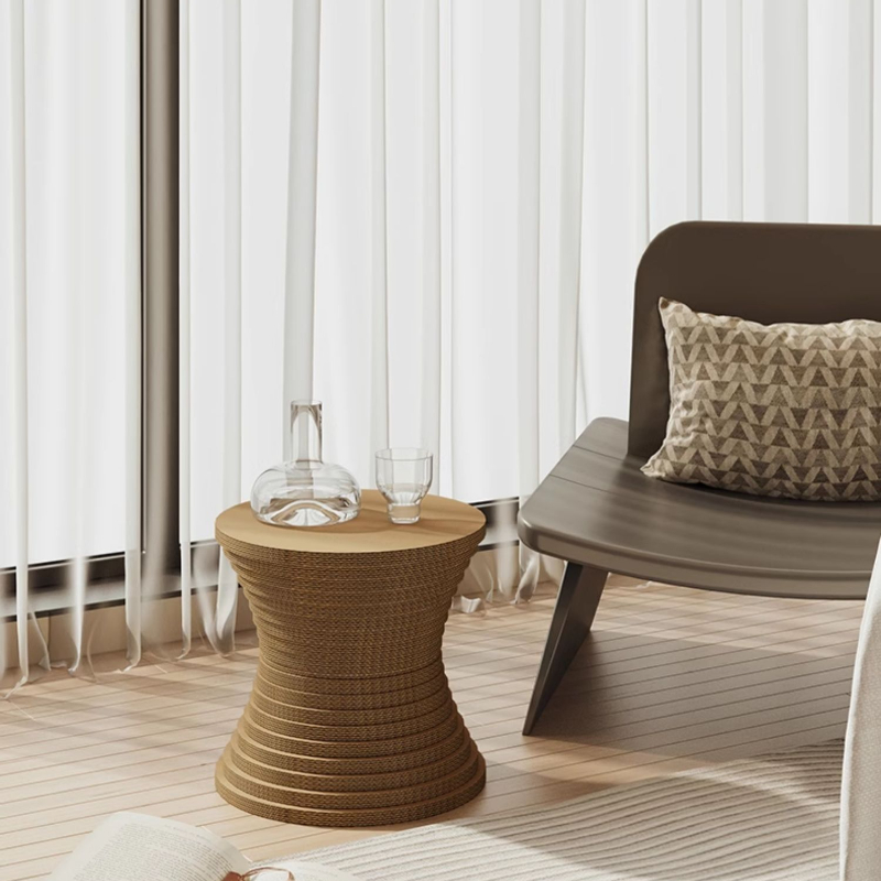 Wielowarstwowy stołek z tektur – Sustainable Living Home recenzja i cena