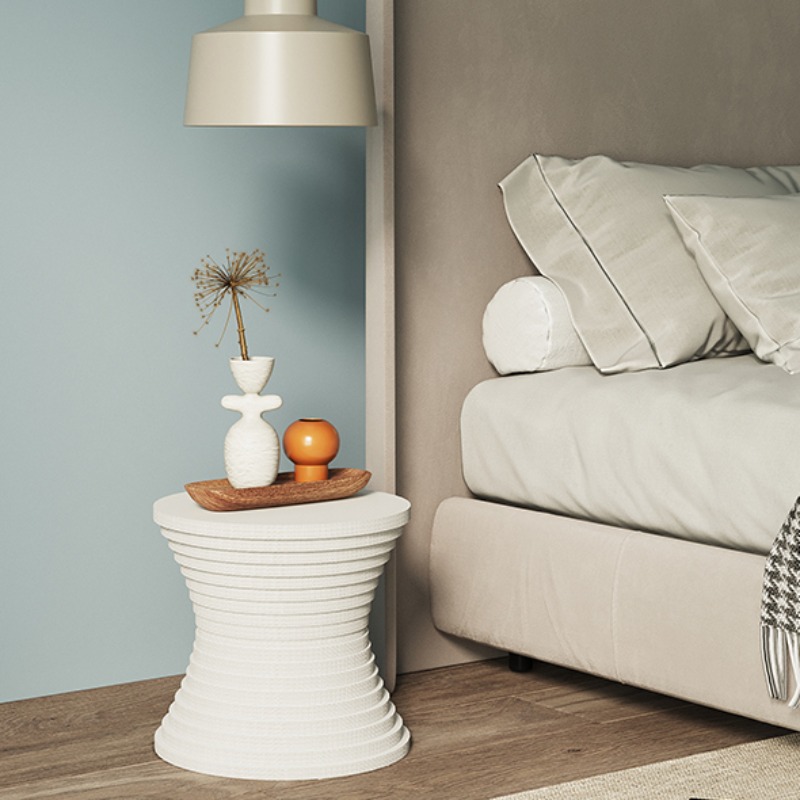 Wielowarstwowy stołek z tektur – Sustainable Living Home recenzja i cena